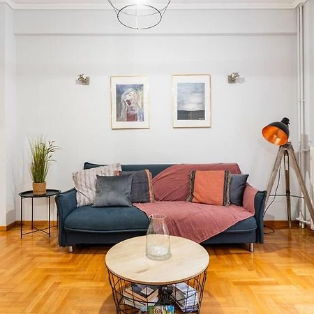 Downtown Cute Apt In The Heart Of Plaka Athena Bagian luar foto